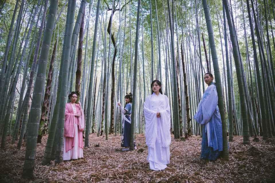 日本重返亚洲第一，AI时代微软超苹果，A股启动春节行情？|一周财圈密报